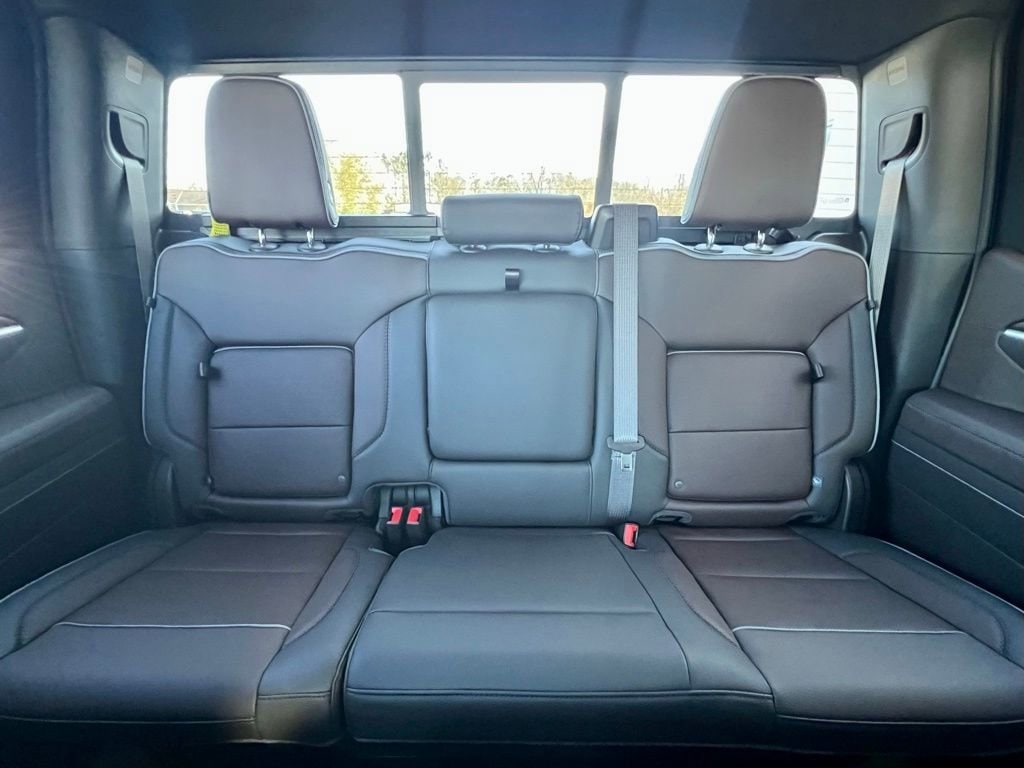 2026 GMC Sierra 1500 Denali - Photo 13