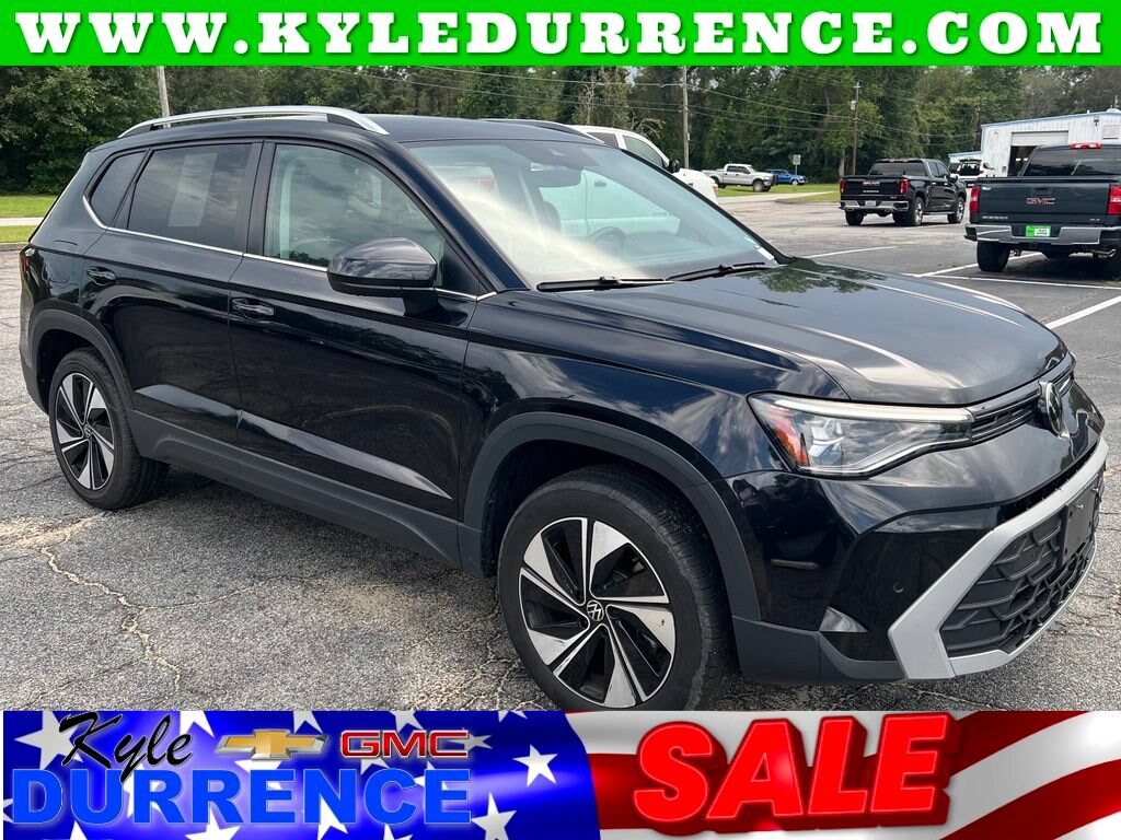 Used 2025 Volkswagen Taos SE