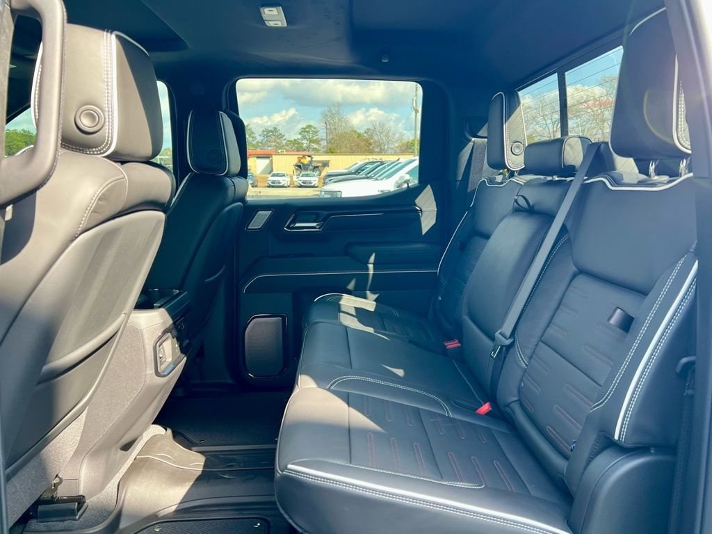 2026 GMC Sierra 1500 AT4X - Photo 14