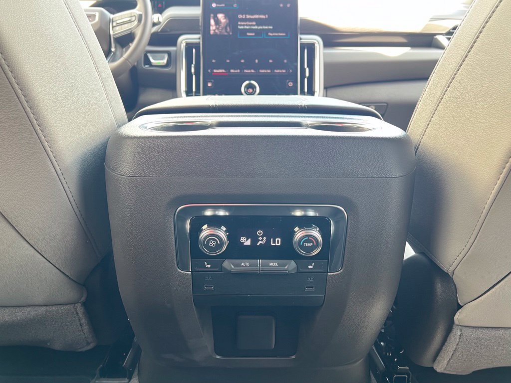 2026 GMC Yukon XL Elevation - Photo 19