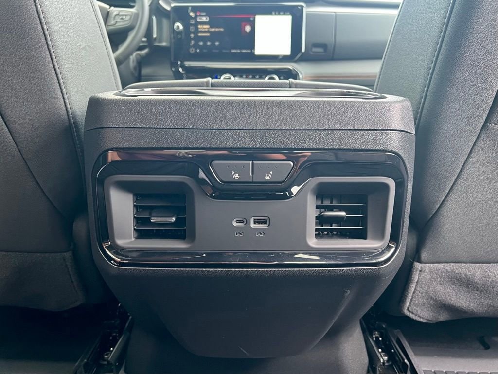 2026 GMC Sierra 2500HD AT4 - Photo 43