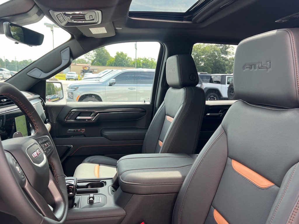 2026 GMC Sierra 1500 AT4 - Photo 11
