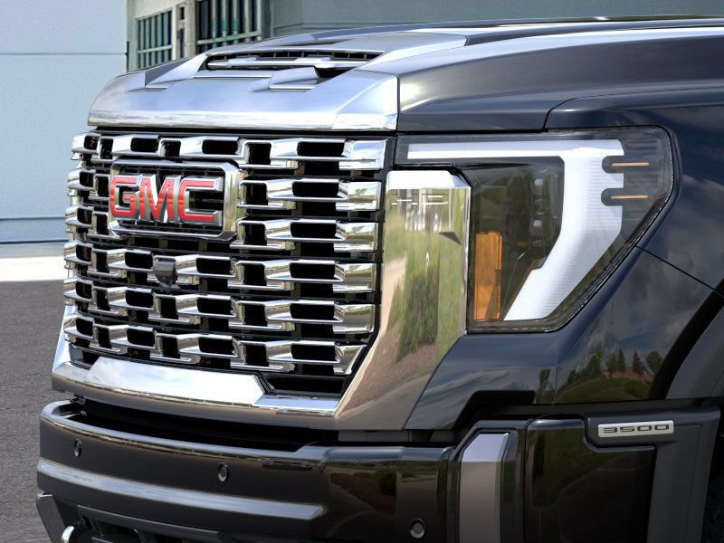 2026 GMC Sierra 3500HD Denali - Photo 23
