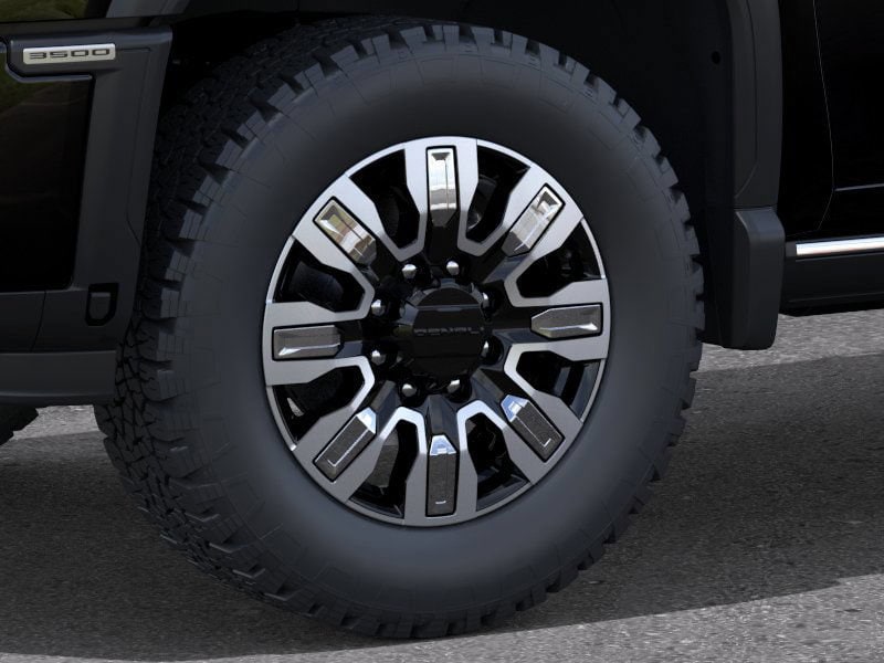 2026 GMC Sierra 3500HD Denali - Photo 18