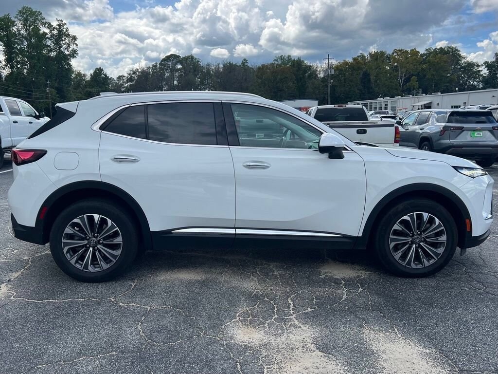 Used 2024 Buick Envision Preferred SUV