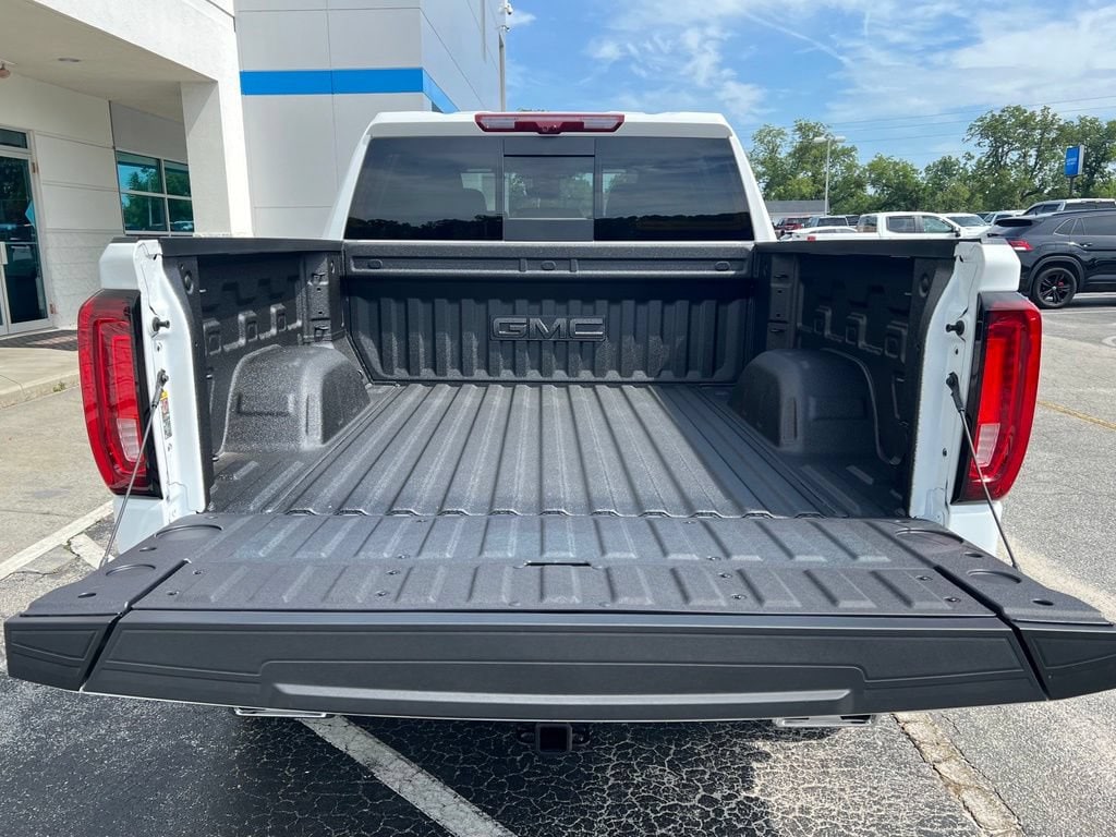 2026 GMC Sierra 1500 AT4 - Photo 10
