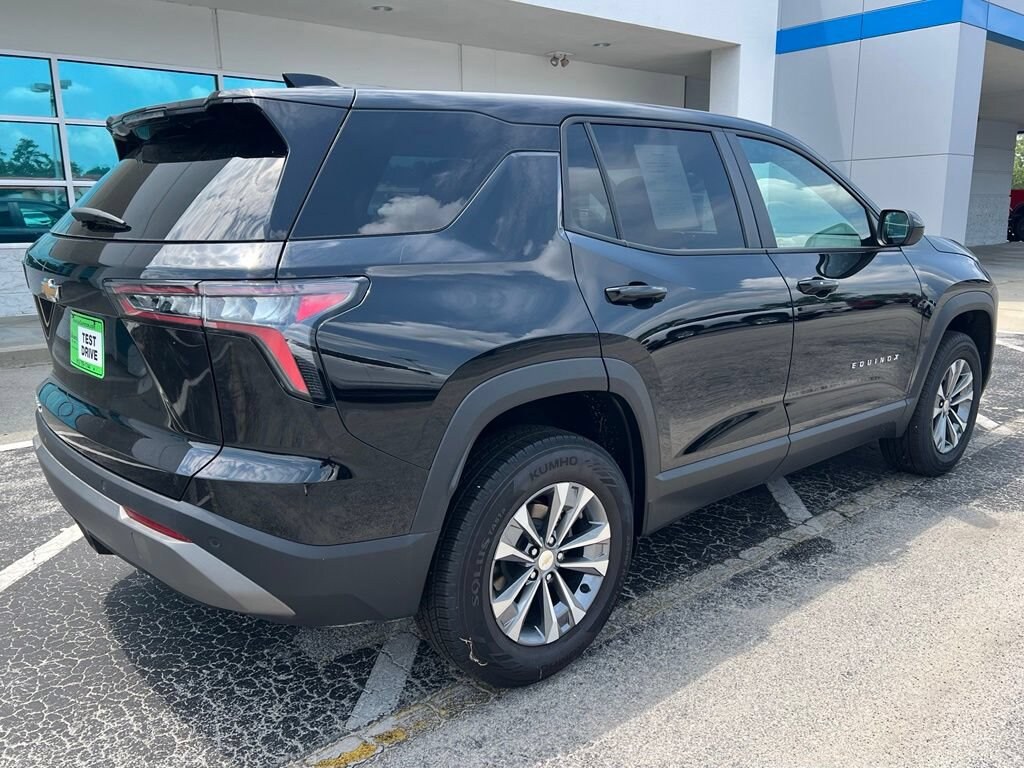 Used 2026 Chevrolet Equinox LT SUV