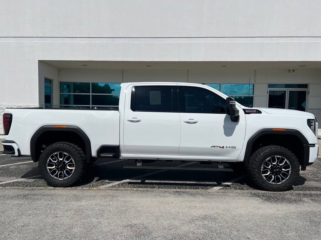 Used 2024 GMC Sierra 2500 HD AT4 Truck