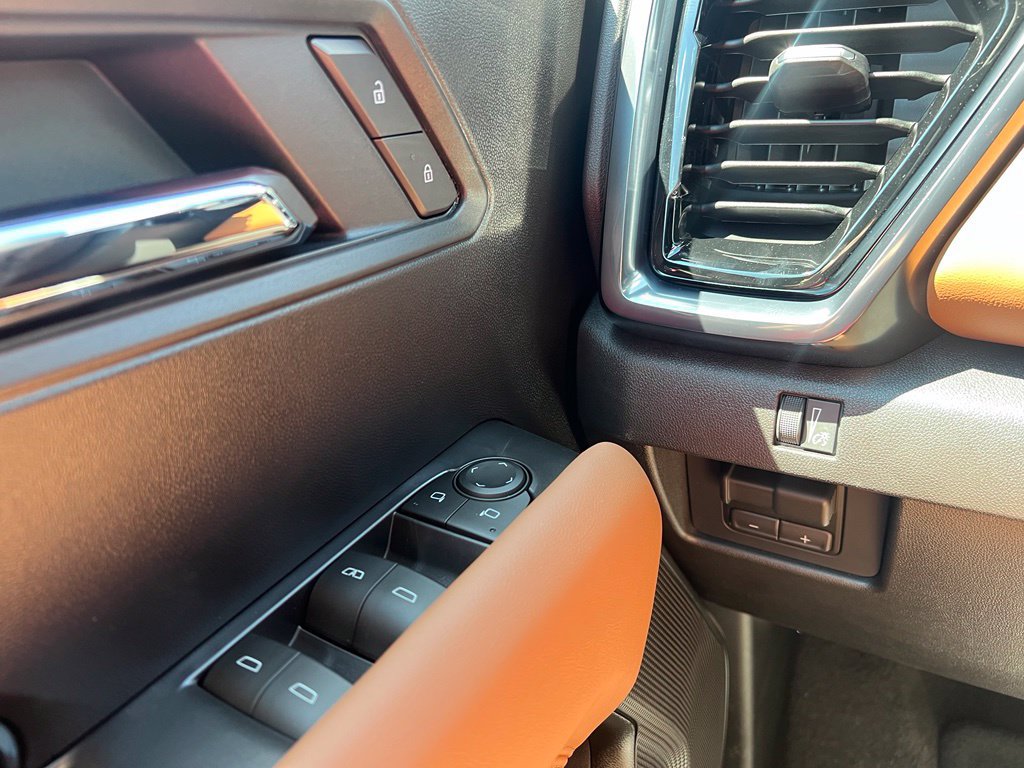 2026 GMC Canyon AT4 - Photo 19