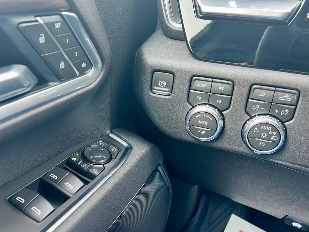 2026 GMC Sierra 2500HD SLT - Photo 16