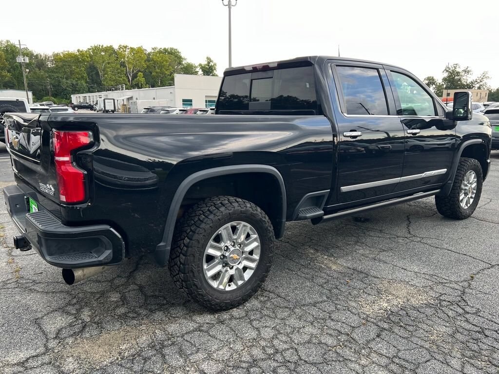 Used 2024 Chevrolet Silverado 2500 HD High Country Truck