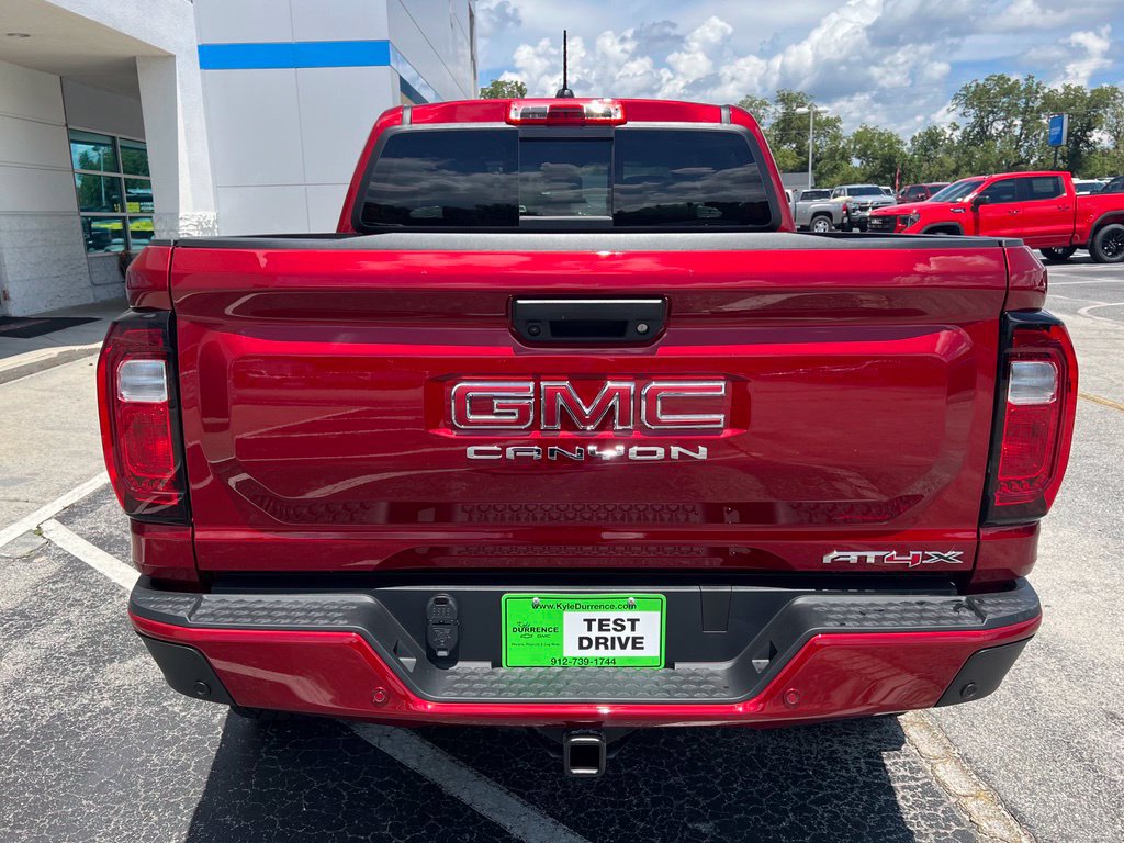 2026 GMC Canyon AT4X - Photo 7