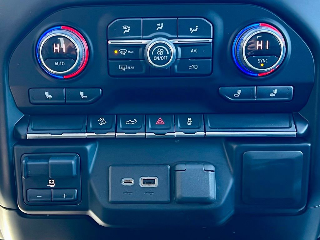 2021 Chevrolet Silverado 1500 RST - Photo 33
