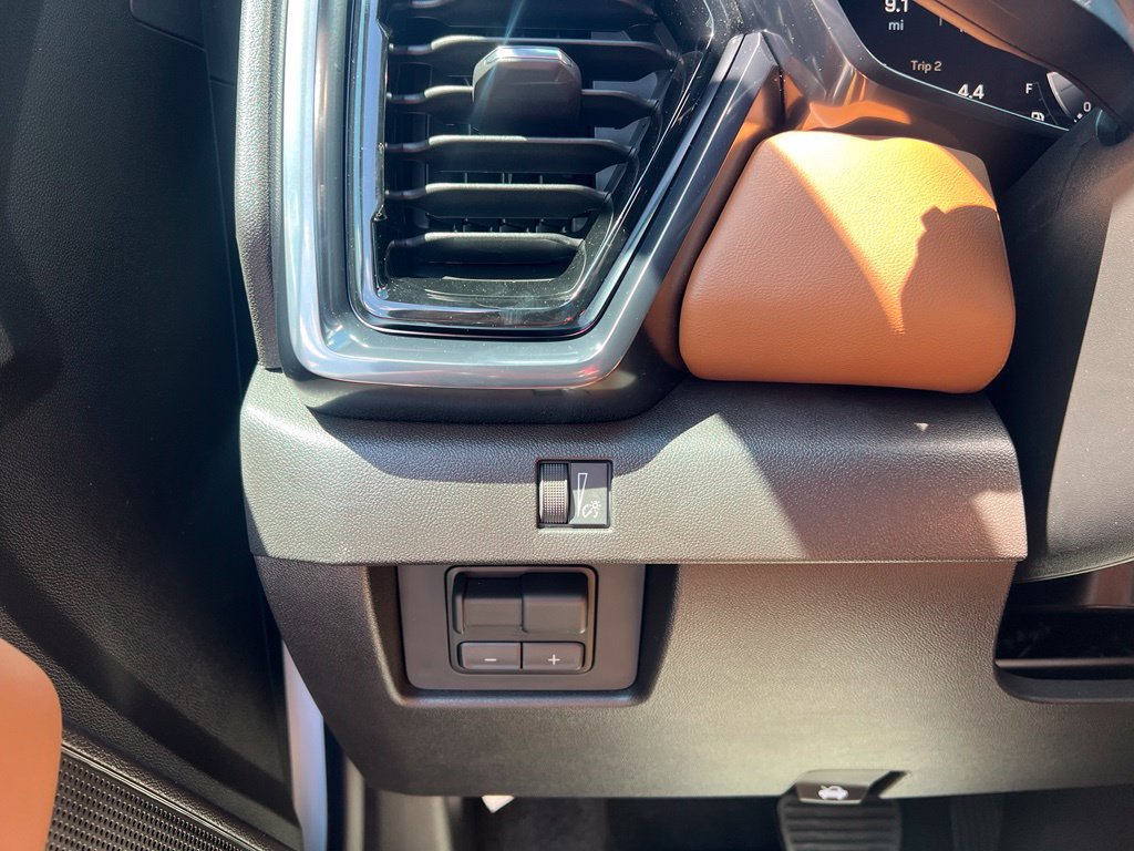 2026 GMC Canyon AT4 - Photo 21