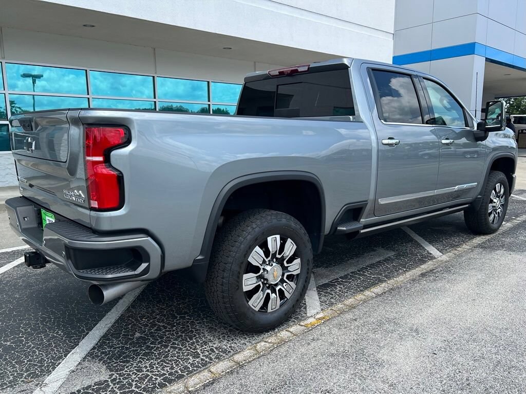 Used 2024 Chevrolet Silverado 2500 HD High Country Truck