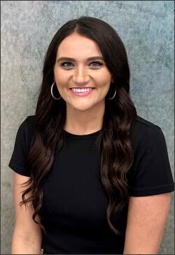 Staff member Rachel Willis from ID_7c3501