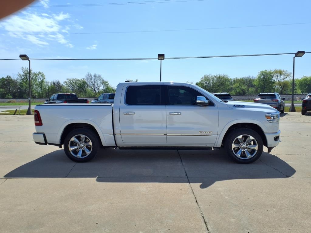 2019 Ram 1500 Limited photo 4