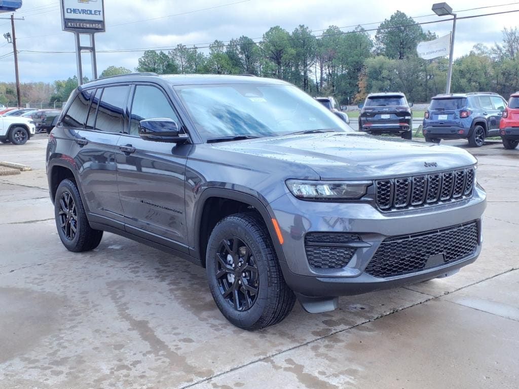 New 2024 Jeep Grand Cherokee ALTITUDE 4X4 For Sale Checotah OK