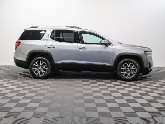 2023 Gmc Acadia SLE photo 4