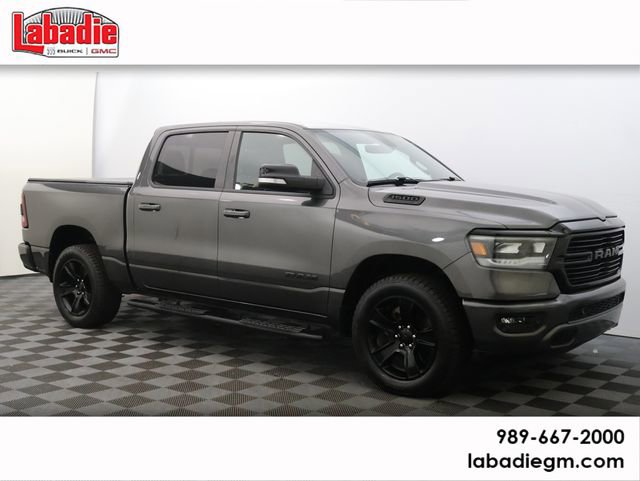 2021 RAM 1500 Big Horn/Lone Star 4x4 Crew Cab 5'7's photo