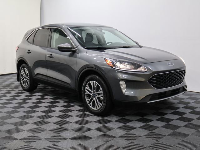 2022 Ford Escape SEL Hybrid photo 2