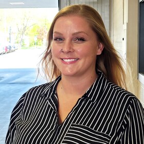 Staff member PAULA O'LOUGHLIN from ID_7acc42dbf44c