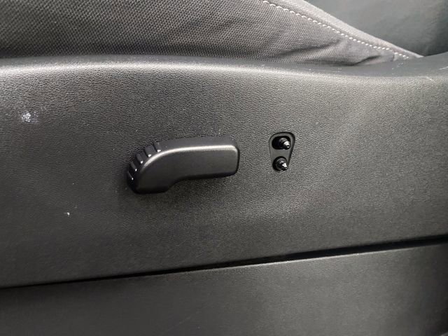 2023 Nissan Frontier SV - Photo 18