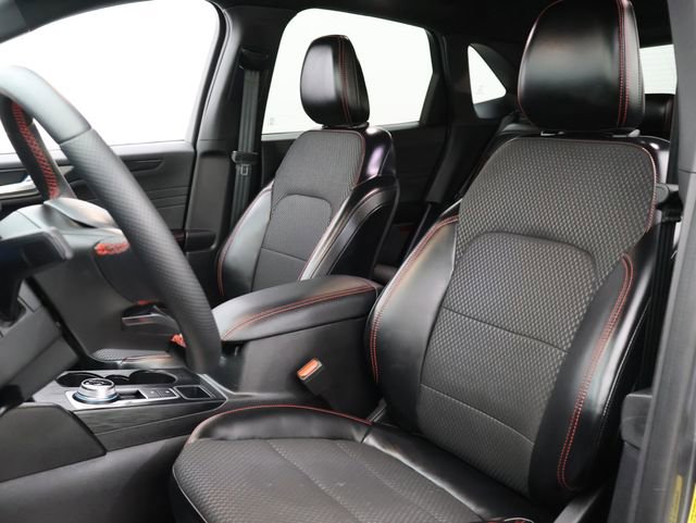 2023 Ford Escape ST-Line Elite - Photo 14