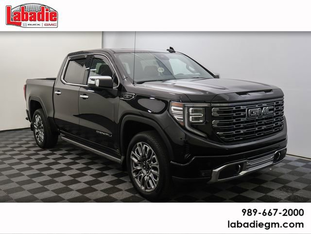2025 GMC Sierra Denali Ultimate 4WD Crew Cab Short Box's photo