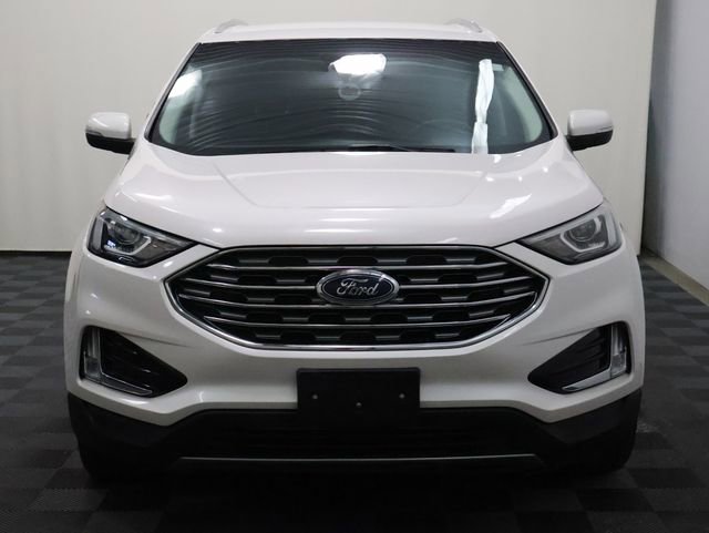 2019 Ford Edge SEL photo 3