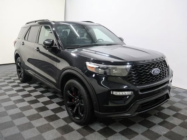 2020 Ford Explorer ST photo 2