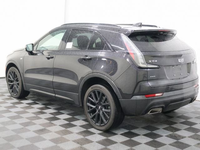 2022 Cadillac XT4 Sport photo 4