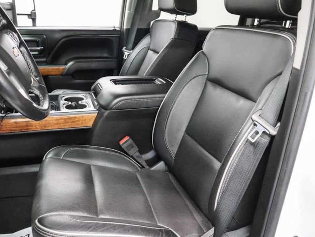 Used 2019 Chevrolet Silverado 2500 HD High Country Truck Crew Cab