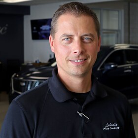Staff member CHRIS LESTER from ID_e37e30304e3e