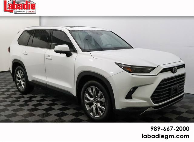 2024 Toyota Grand Highlander XLE's photo