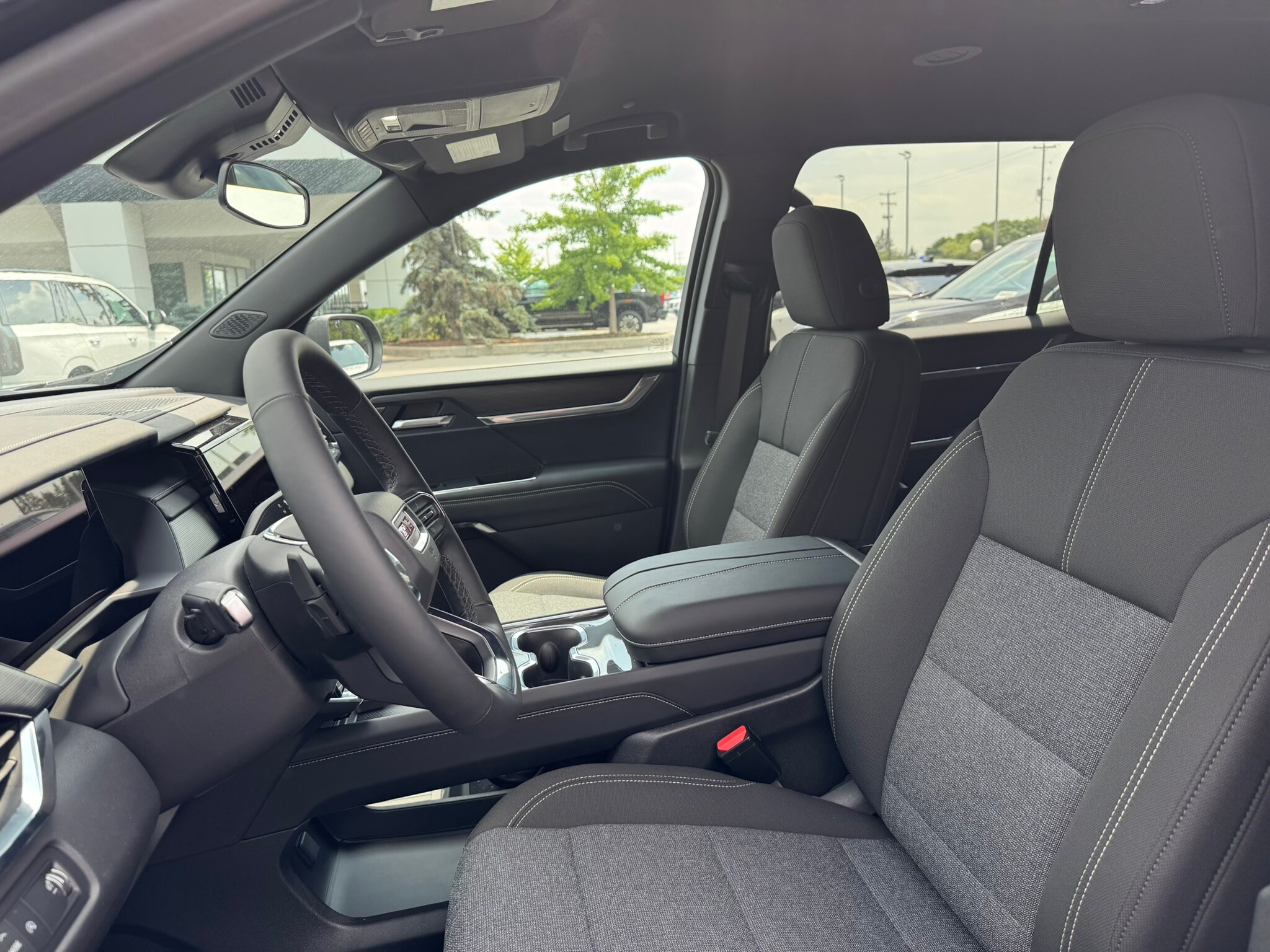 2025 GMC Acadia Elevation - Photo 7