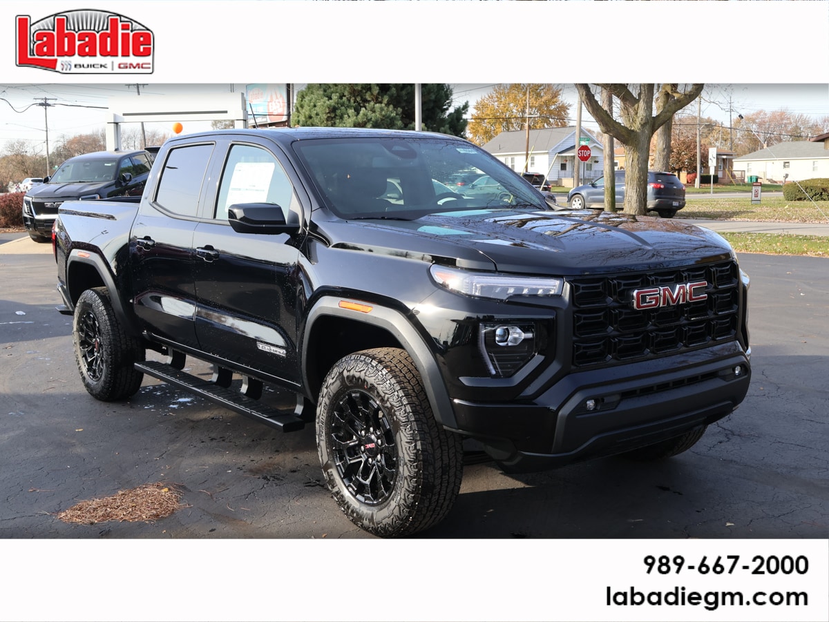 2026 GMC Canyon Elevation's photo