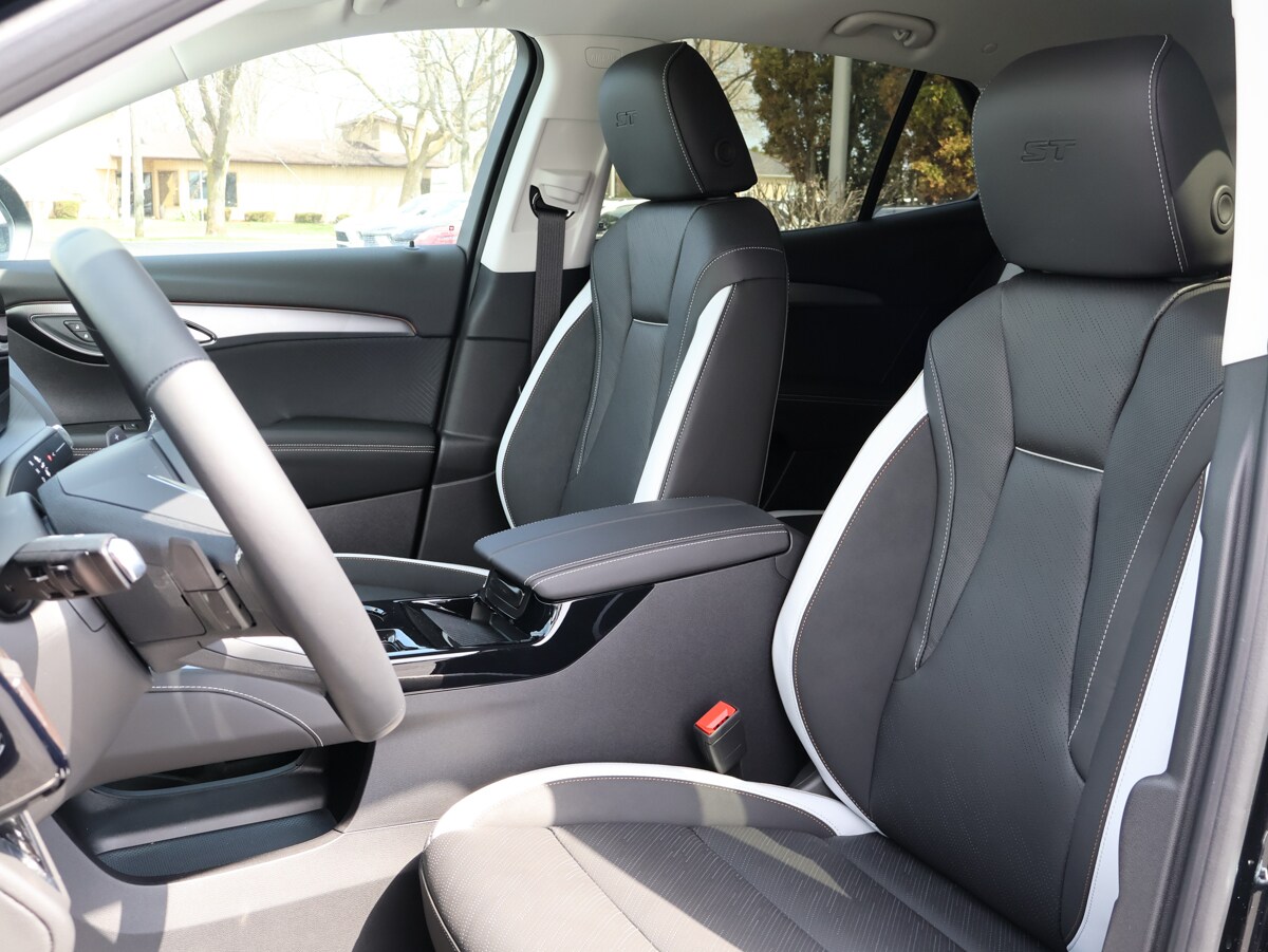 2026 Buick Envision Sport Touring - Photo 6