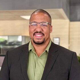 Staff member Damian Gallery from ID_23faeb61dc93