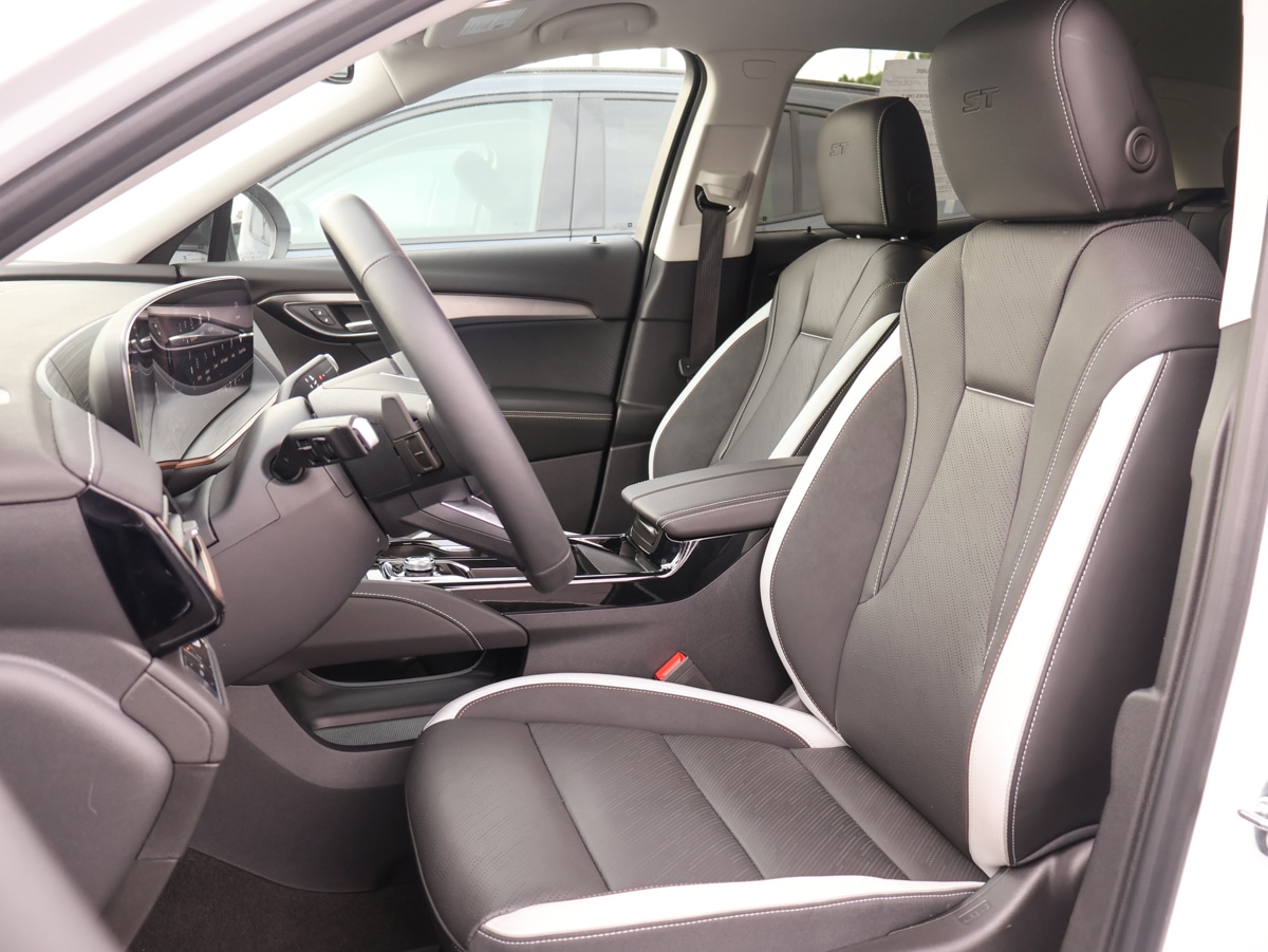 2026 Buick Envision Sport Touring - Photo 6