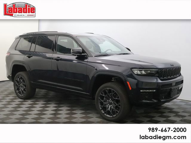 2023 Jeep Grand Cherokee L Summit L's photo