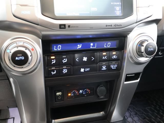 2018 Toyota 4Runner SR5 - Photo 29
