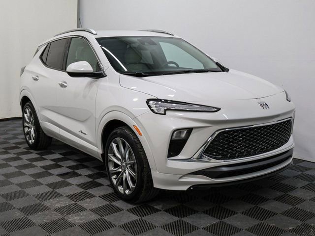 Used 2024 Buick Encore GX Avenir with VIN KL4AMFSL2RB008292 for sale in Bay City, MI