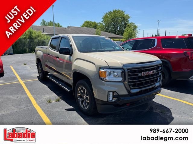 2022 GMC Canyon AT4 Lthr 4WD Crew Cab Short Box's photo
