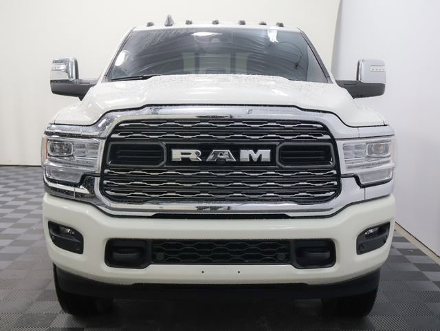 2024 Ram 3500 Limited photo 3