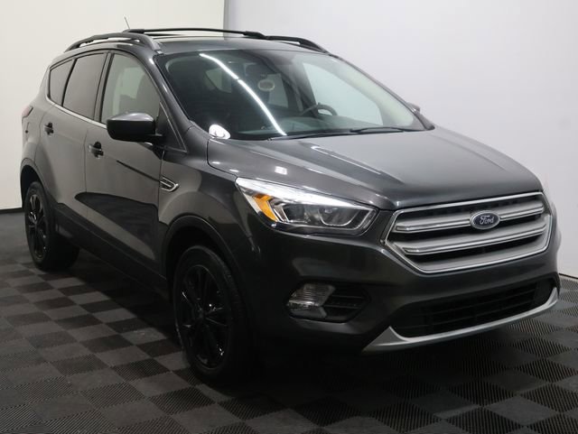 2019 Ford Escape SEL photo 2