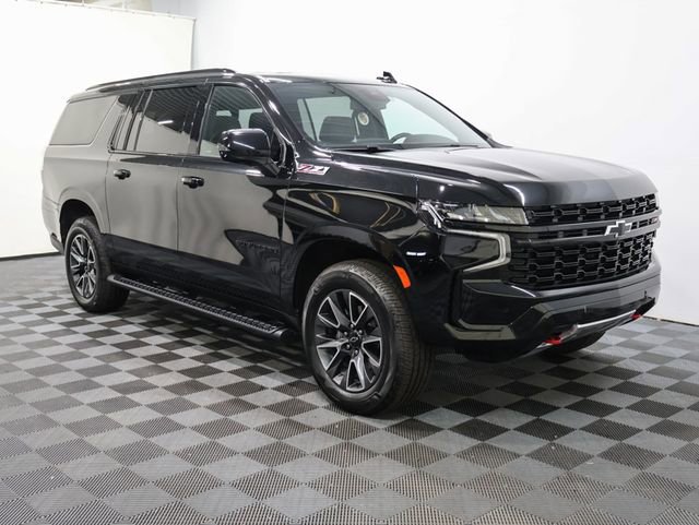 2024 Chevrolet Suburban Z71 photo 2