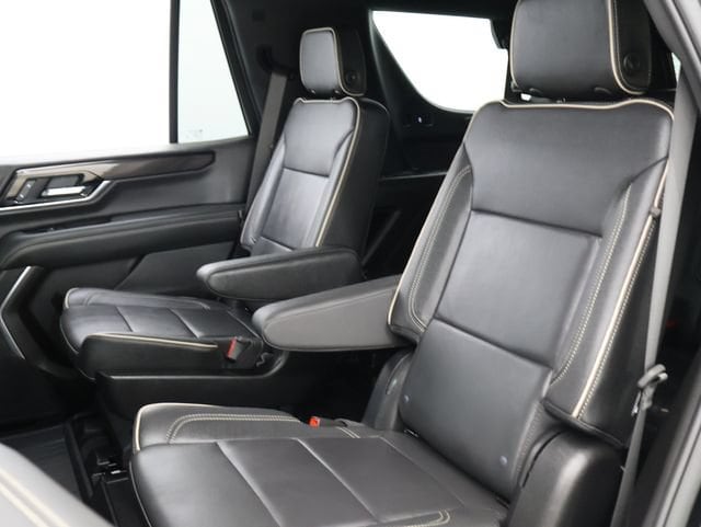 2026 GMC Yukon Elevation - Photo 16