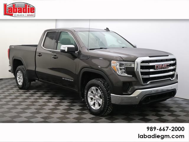 2021 GMC Sierra 1500 SLE's photo