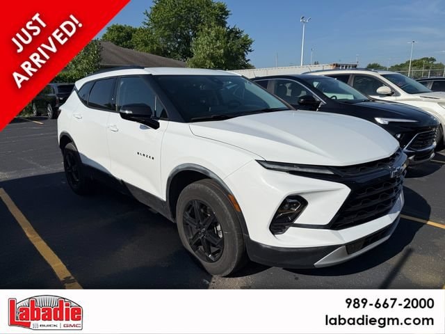 2024 Chevrolet Blazer 2.0T 3LT FWD's photo